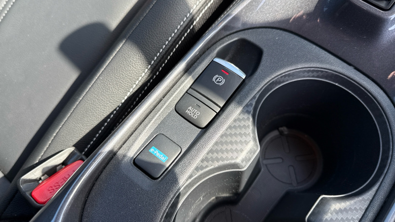 Nissan Juke 1.6 Hybrid Tekna 5dr Auto Hybrid Hatchback